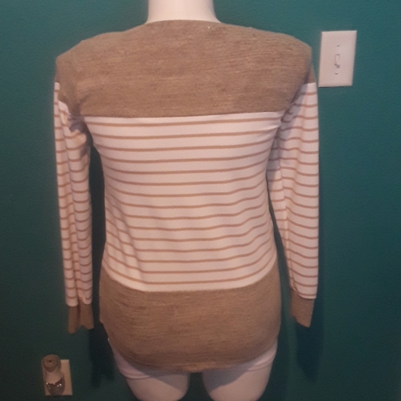 Warm long sleeve top - Picture 2 of 3